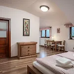 Ξενοδοχείο Wellness Ondrasuv Dvur - Adults Only Bíla