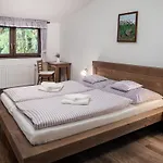 Wellness Ondrasuv Dvur - Adults Only فندق
