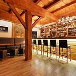 Ξενοδοχείο Wellness Ondrasuv Dvur - Adults Only
