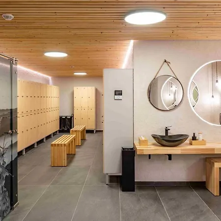 Hotel Wellness Ondrasuv Dvur Bila (Moravia-Silesia)