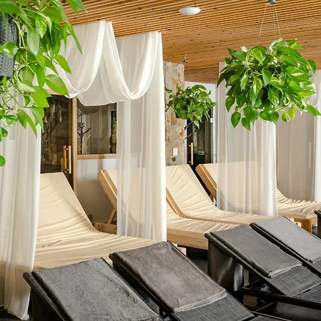 Wellness Ondrášův Dvůr Hotel 4*