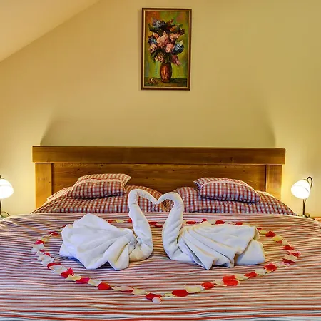 Hotel Wellness Ondrasuv Dvur