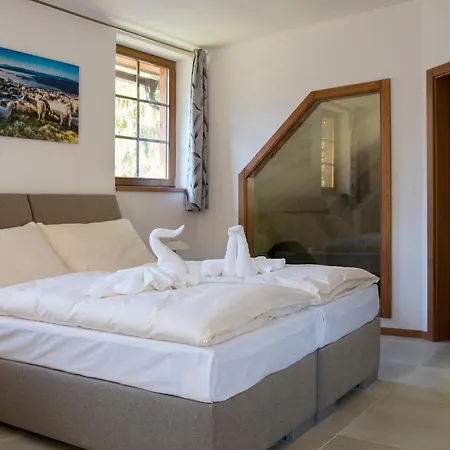 Hotel Wellness Ondrášův Dvůr 4*